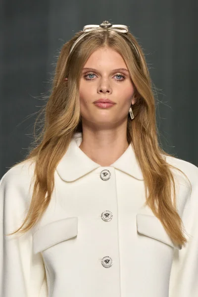 Look 36